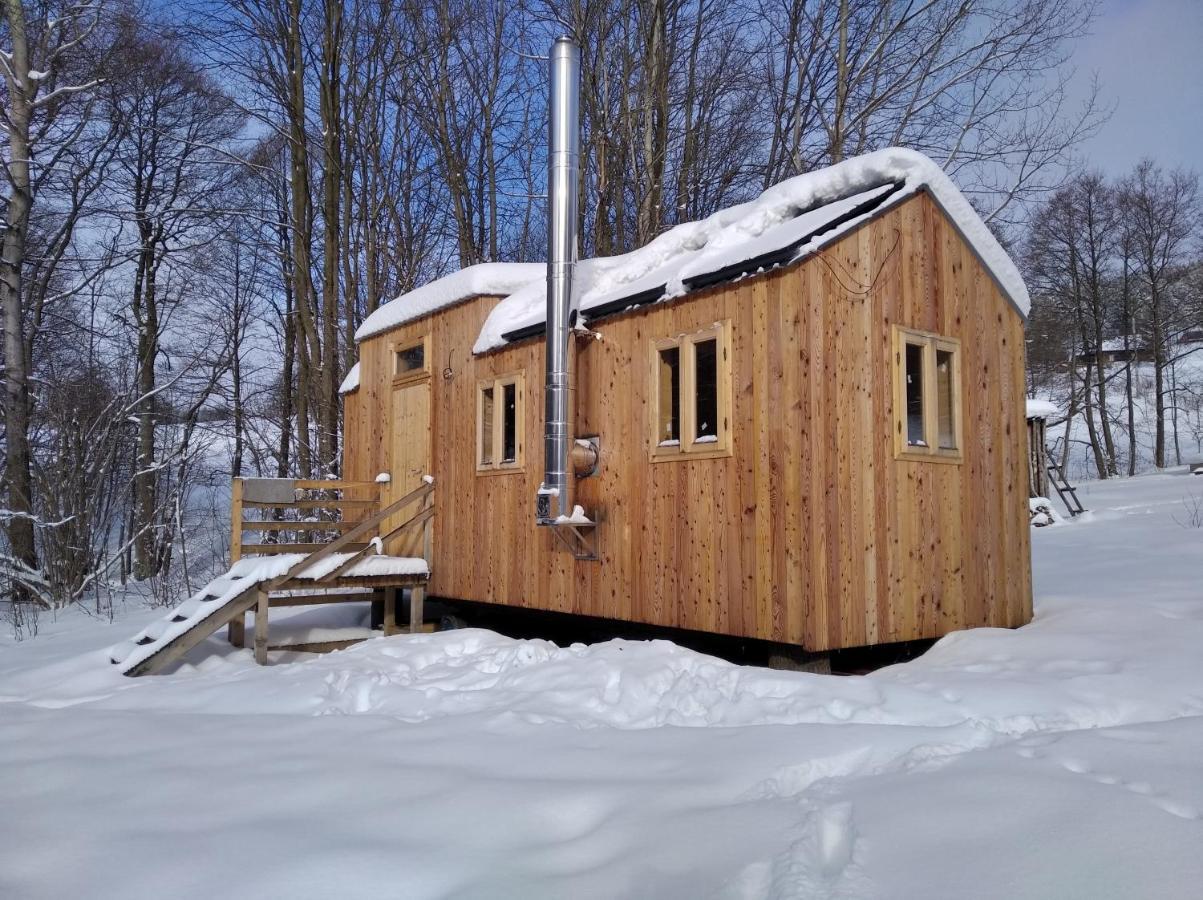 Celorocni Glamping V Pohodlnem Domecku Villa Vyprachtice Exterior photo